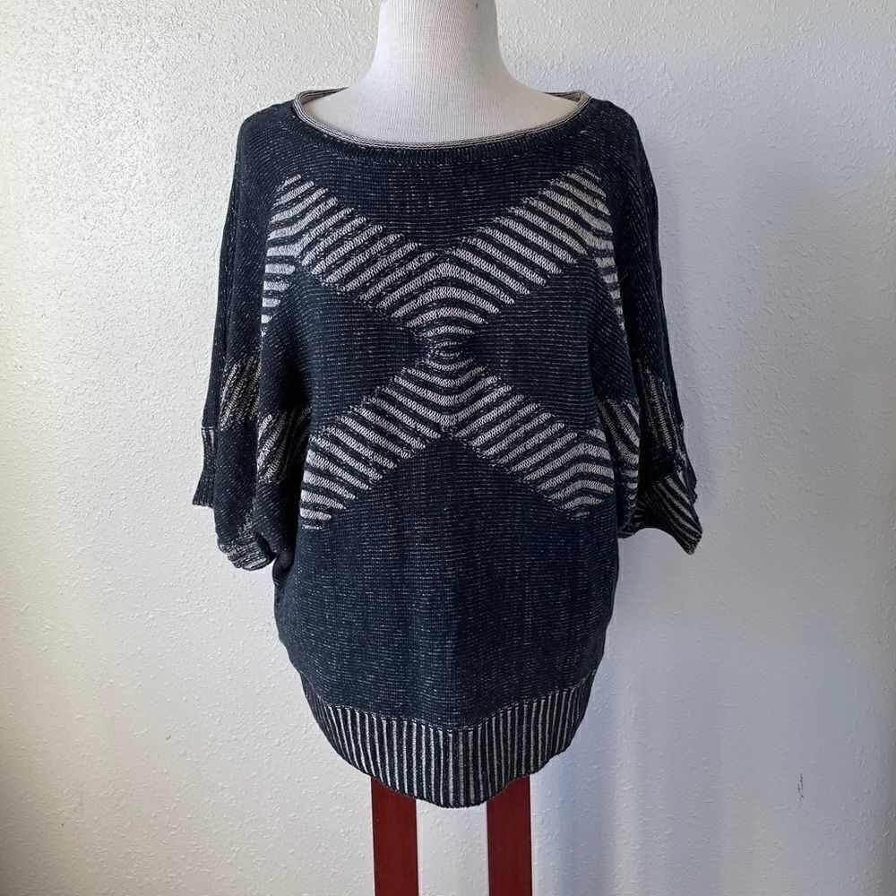 Fever Three Quarter Sleeve Sweater Too Size L EUC